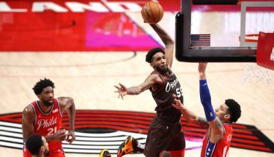 НБА: Филадельфия проиграла Портленду, победы Бостона и Голден Стэйт