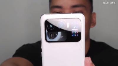 120-кратный зум и дополнительный дисплей — Xiaomi Mi 11 Ultra засветился в ролике