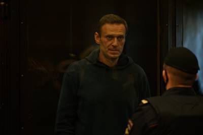 Защита Навального потребовала отвода судьи. Аргументы
