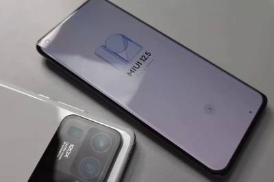 Новый смартфон от Xiaomi может получить селфи-дисплей