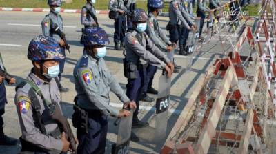 Переворот в Мьянме: полиция снова разгонала митингующих