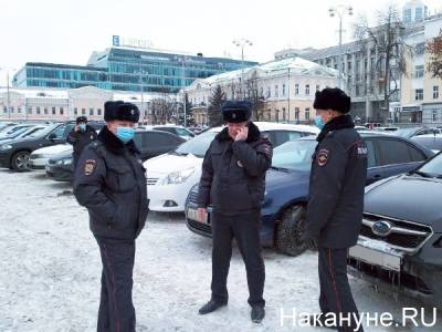 Сотрудники полиции приехали в московский штаб Навального