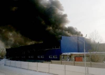Один человек пострадал при взрыве на складе в Красноярске