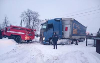 Непогода в Украине: ситуация на дорогах