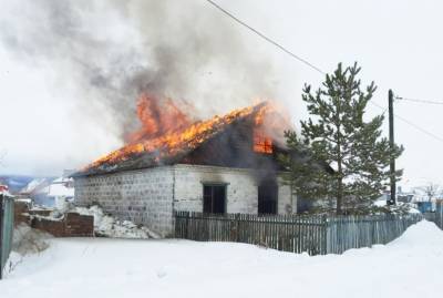 Два маленьких ребенка в Башкирии сгорели в пожаре