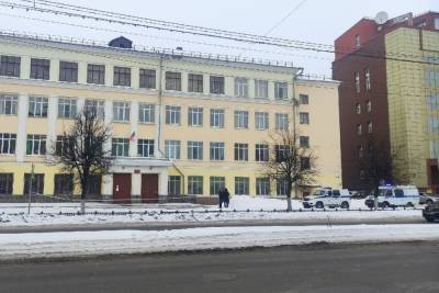 В Ярославле из-за учений эвакуировали школу