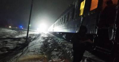 На Житомирщине ночью загорелся пассажирский поезд (ФОТО)