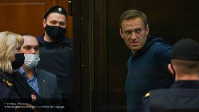 Навальный добивается удаления из суда для получения преференций в ЕСПЧ