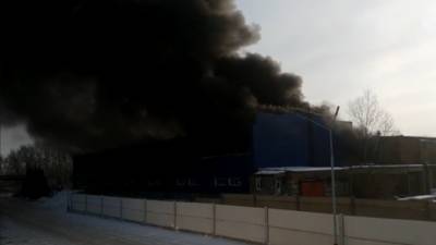 В Красноярске ликвидировали открытое горение на складе ГСМ