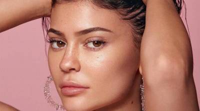 Марка Кайли Дженнер Kylie Skin будет продаваться в России