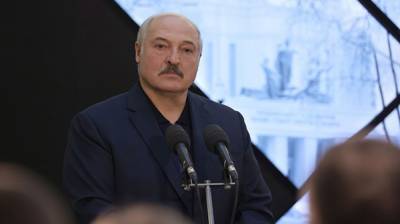 Лукашенко сделал новое поручение о возможных поправках к Конституции
