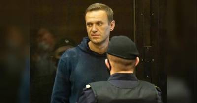 На суде над Навальным произошел инцидент с «заплакавшим прокурором»