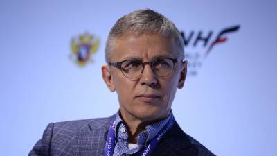 Пашков сомневается, что Ларионову удастся возродить советский хоккей в сборной России
