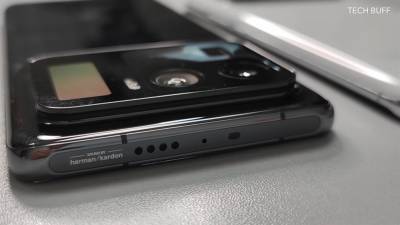 Xiaomi Mi 11 Ultra: блоггер показал внешний вид и рассказал его характеристики