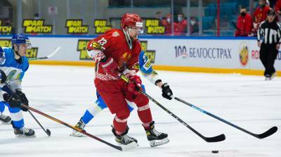 Хоккеисты сборной Беларуси уступили в выставочном матче соперникам из Казахстана