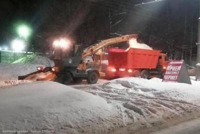 Коммунальщики убрали с улиц Рязани 5 тысяч кубометров снега