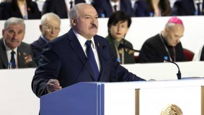 Самоуспокоение Лукашенко: почему белорусская власть меняет тактику