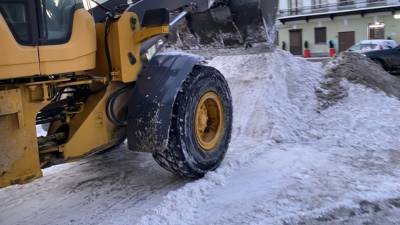 Коммунальщики Москвы сняли ролик в стиле "Игры престолов" о борьбе со снегом