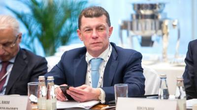 Политолог Леонтьев озвучил причины отставки Топилина с поста главы ПФР