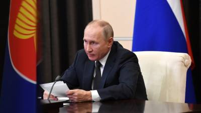 Путин: вопрос присоединения Донбасса нужно решать в интересах россиян