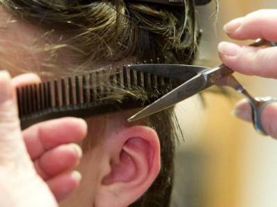 Запись, цены, маски: в Германии открываются парикмахерские, но для клиентов многое измениться