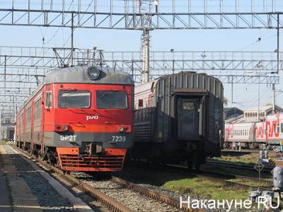 В Нижегородской области восемь вагонов грузового поезда сошли с рельсов