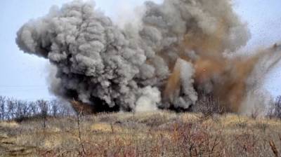 В Донбассе из-за Зеленского два боевика ВСУ взлетели на воздух