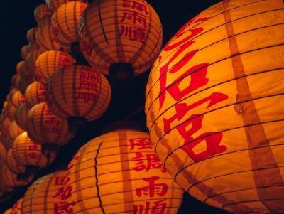 Красный праздник: в Китае готовятся встретить лунный Новый год