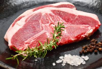 Стало известно, сколько килограммов мяса не прошли проверку качества в Петербурге в 2020 году