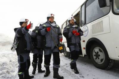 Помощник президента и министр экономического развития РФ спустились в шахту в Кузбассе