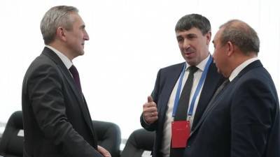 Губернатор Тюменской области Александр Моор презентовал нефтекластер региона