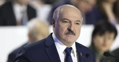 Лукашенко: в Беларуси нет политзаключенных