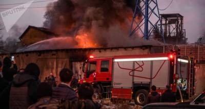 Пожар на рынке Элиава - фото такие горячие, что просто обжигают