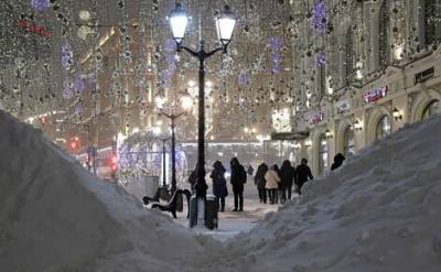 Снегопад обрушил на Москву за 30 часов 75% месячной нормы осадков