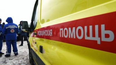 Водитель и два пассажира такси стали жертвами ДТП с фурой в Костроме