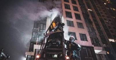 В Киеве загорелась многоэтажка, есть пострадавший, — ГСЧС