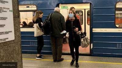 Жителям Петербурга рассказали, как получить скидку на проезд в метро