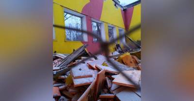 Крыша спортзала обрушилась в ДК Ховрино из-за снегопада