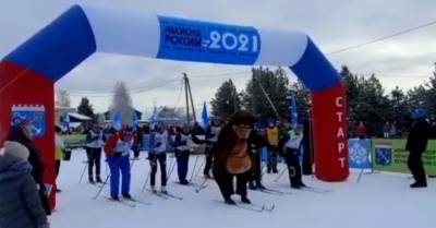 В Ленобласти началась массовая гонка «Лыжня России»