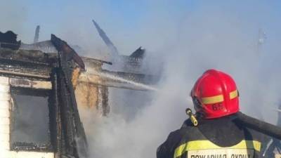 Труп мужчины нашли в сгоревшем доме в Красном Селе