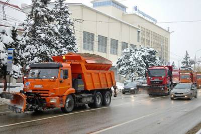 Магистрали в Краснодарском крае расчищает 265 единиц спецтехники