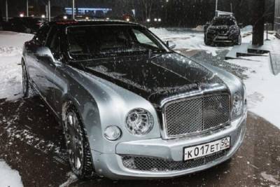 В Україні засвітився рідкісний Bentley — коштує чверть мільйона