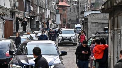 После землетрясения в Ереване наблюдаются перебои со связью