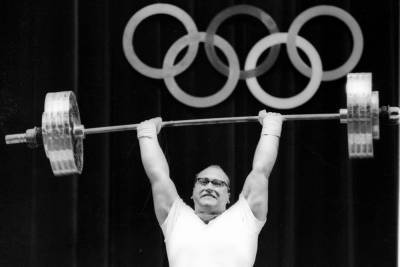 Олимпийский чемпион по тяжёлой атлетике Юрий Власов умер на 86-м году жизни