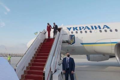 Президент Украины и первая леди прибыли в ОАЭ