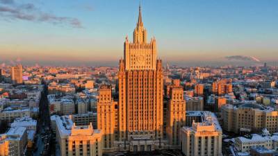 Российский МИД объяснил досрочный отъезд дипломатов из Лондона