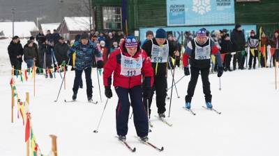 Врио главы Мордовии поучаствовал в лыжной гонке