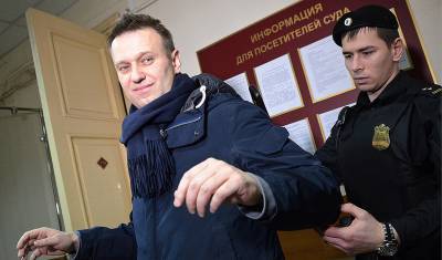 Навального доставили в здание Бабушкинского суда столицы