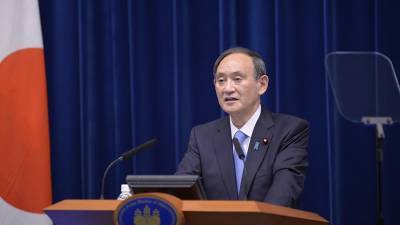 Премьер Японии призвал жителей оставаться дома из-за землетрясения