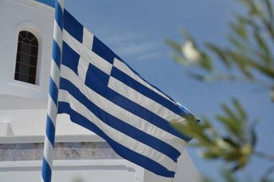 В Греции расширили локдаун и мира